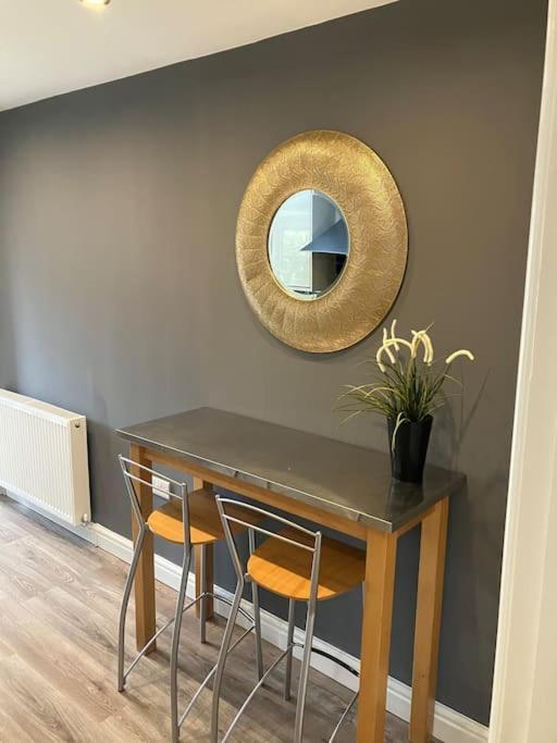 Ogilvie Lodge Llandudno Junction Εξωτερικό φωτογραφία